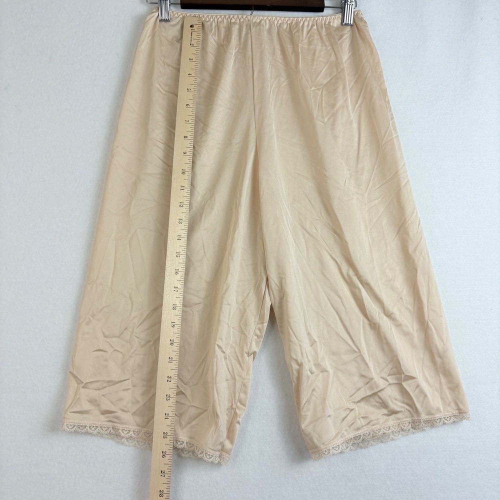 Cabernet Pettipants Slip Shorts Bloomers Nylon Beige Lace Medium Undergarment - Picture 5 of 9